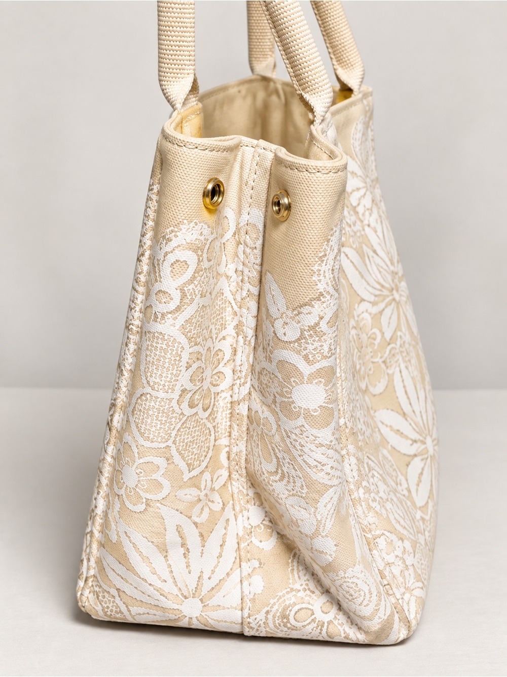 Oscar de la Renta Limited Edition Neiman Marcus x Target Floral Canvas Tote - Picture 10 of 10